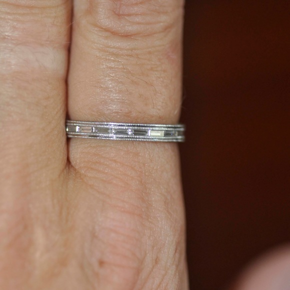 David Klass Engraved 1.04Ct Solid Platinum Baguett - Picture 7 of 12